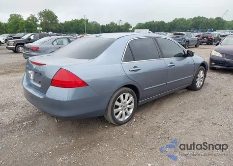 2007 Honda Accord 3.0 Ex from USA, damaged, VIN 1HGCM66817A058321